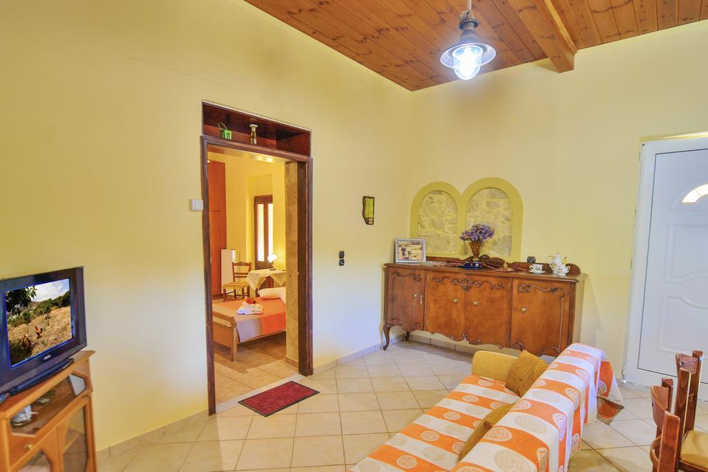 Villa Athina Kíssamos Exterior foto